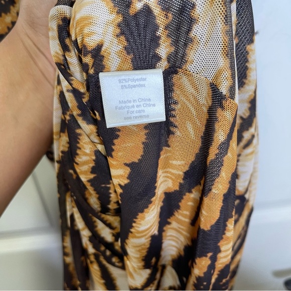 RONNY KOBO
Uzina Mesh Animal Print Round Neck Sleeveless Maxi A-Line Dress Sz M - Picture 9 of 14